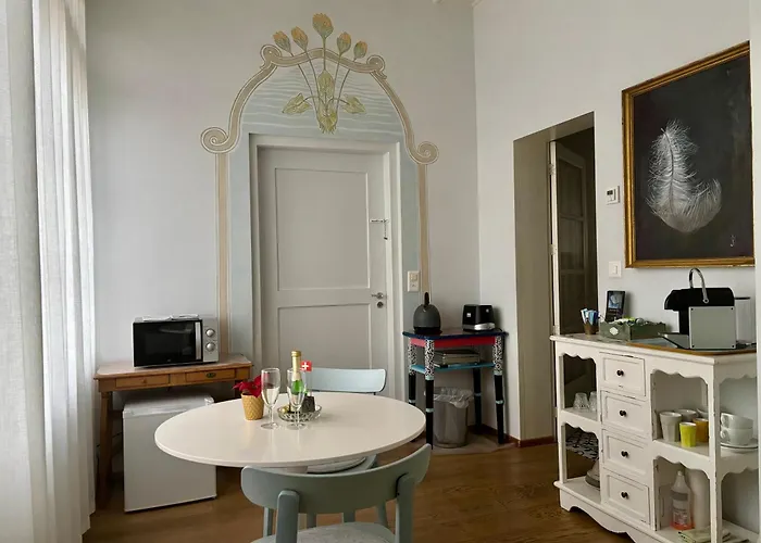 Lovely In A From 18th Century *